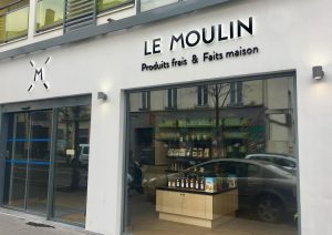 moulin vitrophanie